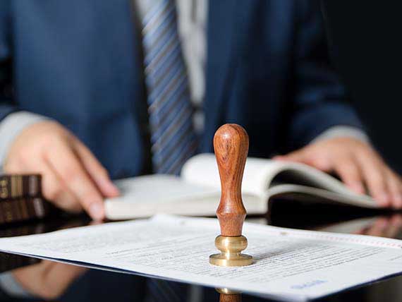 Qu'est ce qu'un dépôt effectué en temps réel et <span>horodaté par un huissier</span>?